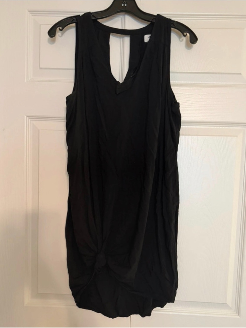 Classic Black Sleeveless Women's Dress